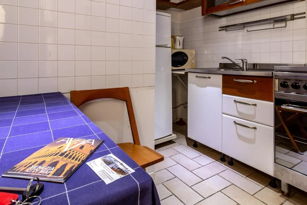 Veneziacentopercento Gorne Apartment 0*, Venezia Italia