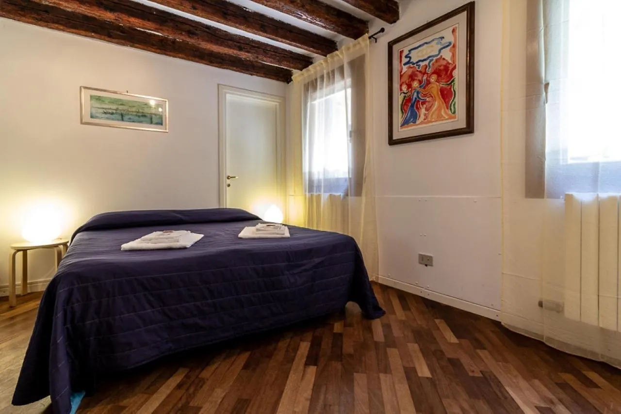 Veneziacentopercento Gorne Apartment